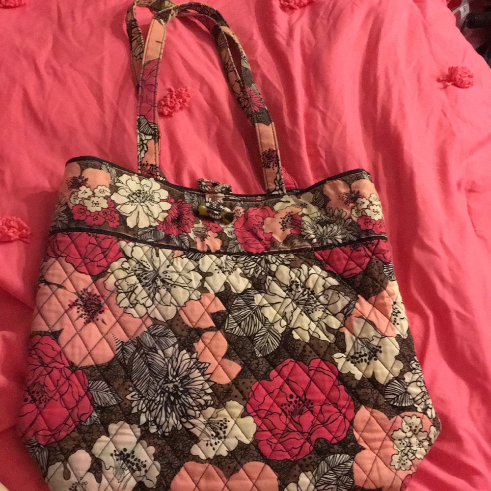 Vera Bradley tote in Mocha Rouge